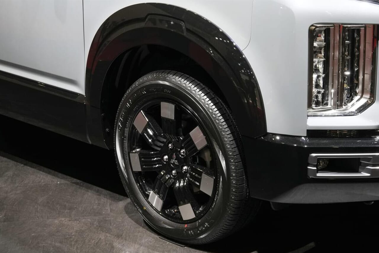 |「やっぱり出たじゃん」「待ってた」新型デリカD:5が遂に登場。気になる発売日と価格は…?