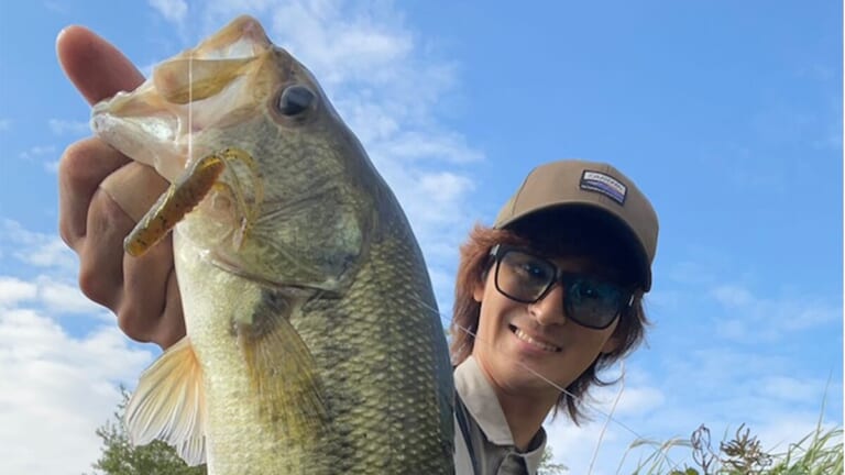 地形も魚の居場所も同時にサーチ！この便利なリグ、効くのはまさに今。「初めてのフィールドでも活躍します！」