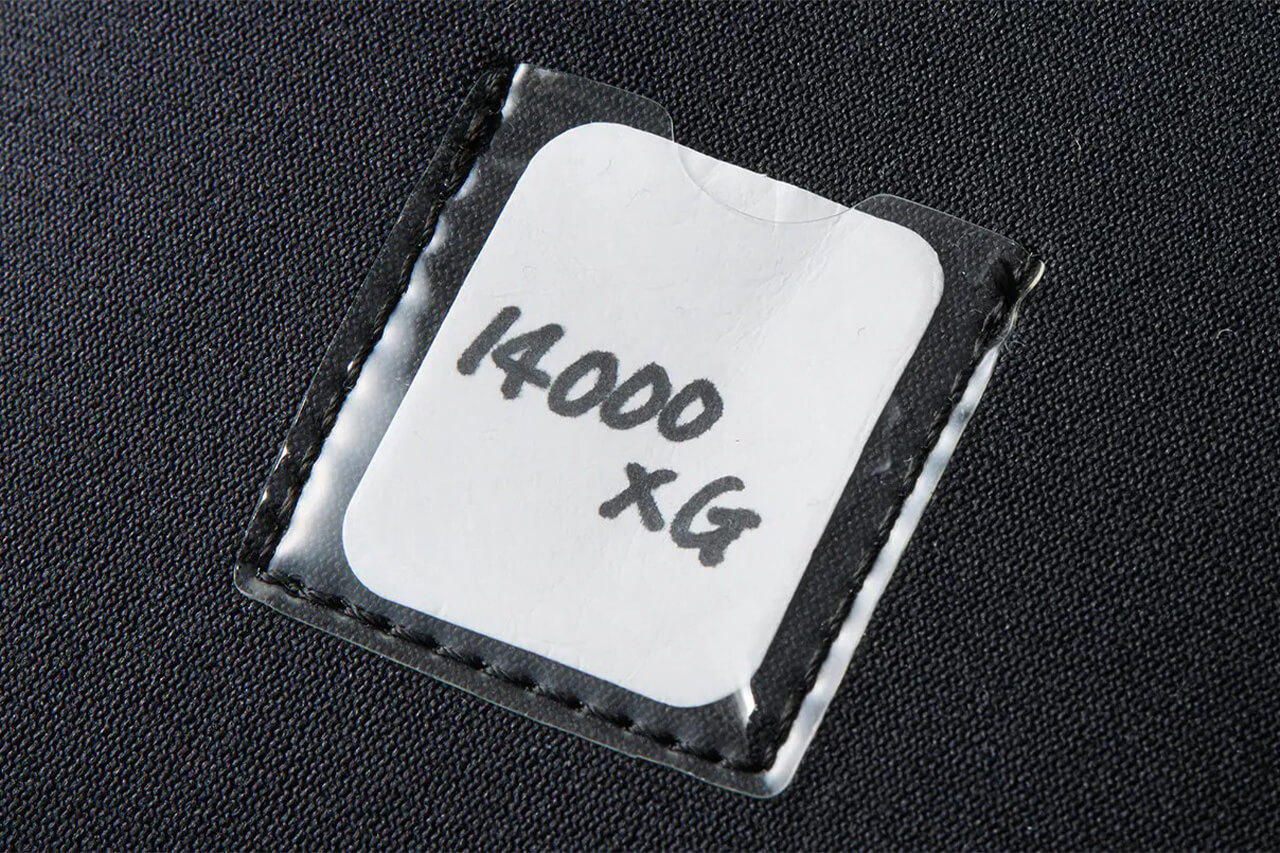 |あなたのスプールをしっかり守る。大手のシマノがこだわりを詰め込んだ『専用ケース』が登場。水を通さず、衝撃から保護する合成ゴム採用で持ち運びも安心。