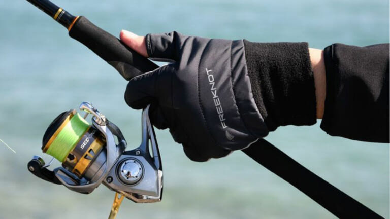 【編集部が選ぶ】“寒くても釣りに行くあなたへ”。この冬使いたい、厳寒期を乗り越える釣り専用グローブ6選。秋冬新製品も。