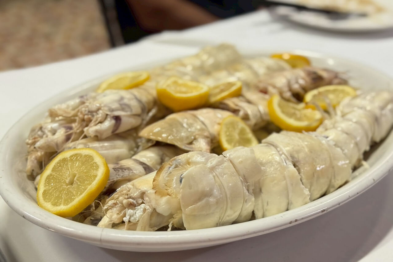 |【福島和可菜のLove Fishing】GTの後はフライで楽しむキリバス遠征!巨大シャコも捕獲して大満足の釣行に!