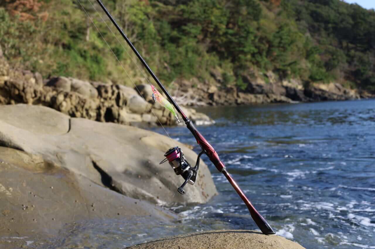 ｜【禁断企画】プロアングラーと一般アングラーがエギング対決！ 湯川マサタカの『セフィアチャレンジ・宮城編】