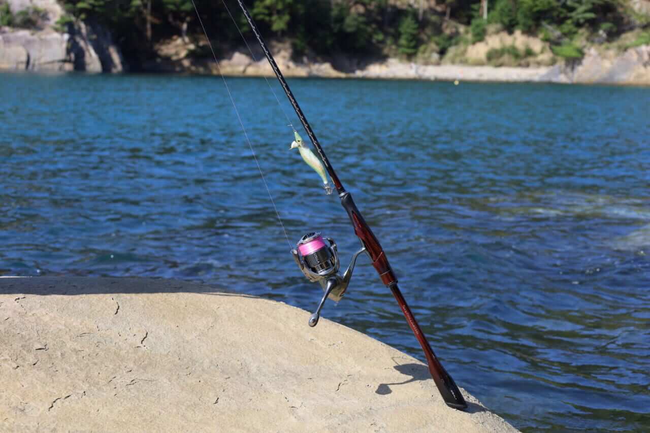 |【禁断企画】プロアングラーと一般アングラーがエギング対決! 湯川マサタカの『セフィアチャレンジ・宮城編】