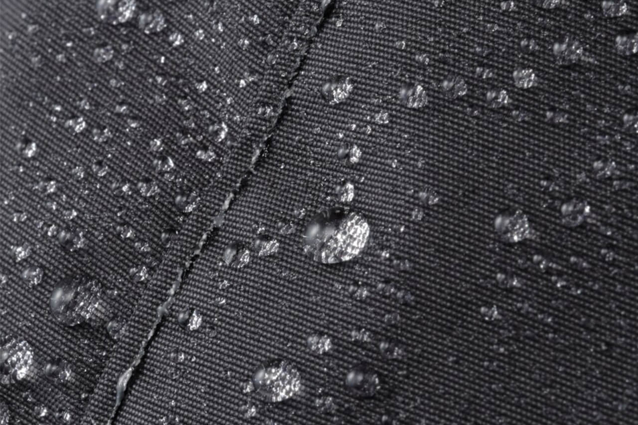 ｜シマノから“透湿&防水”の『ボアキャップ』が登場。ソフトなシープボア採用で、厳しい寒さから耳を保護。