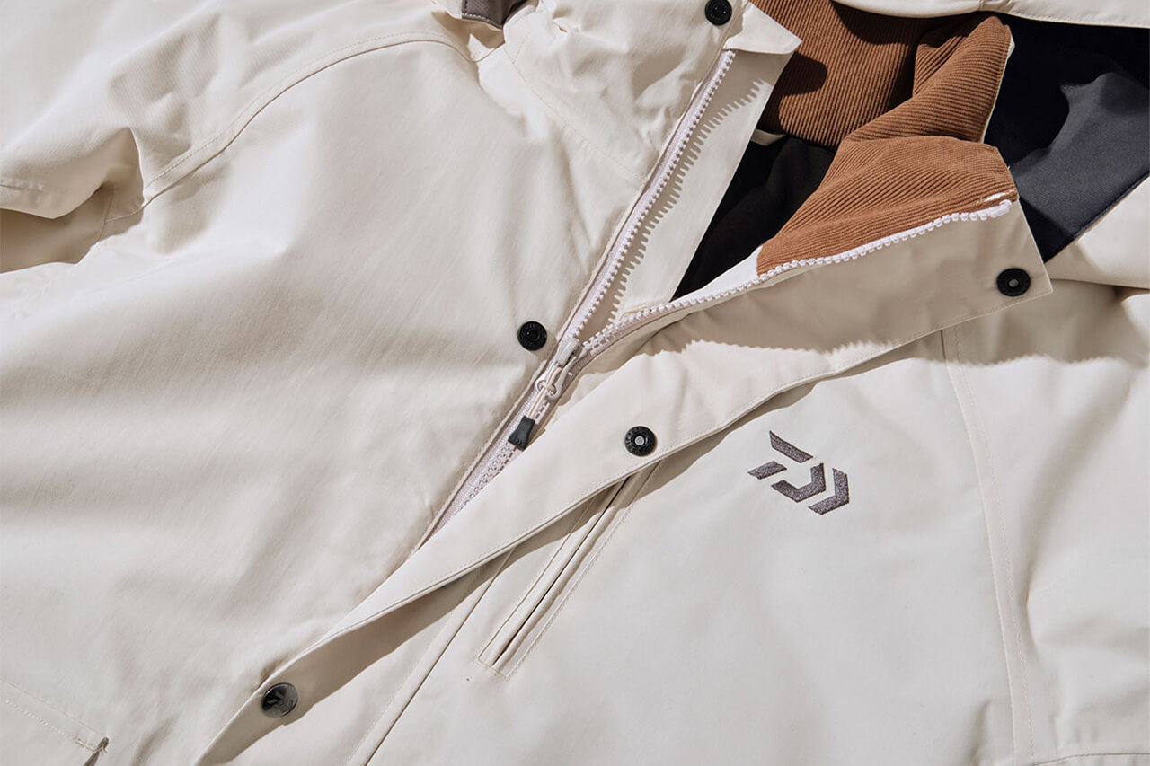 ｜防寒着で迷っているならコレが最適解かも？DAIWAの最新ウインタースーツがセットアップで3万円台。「RAINMAX®」採用で防水対策もバッチリ。