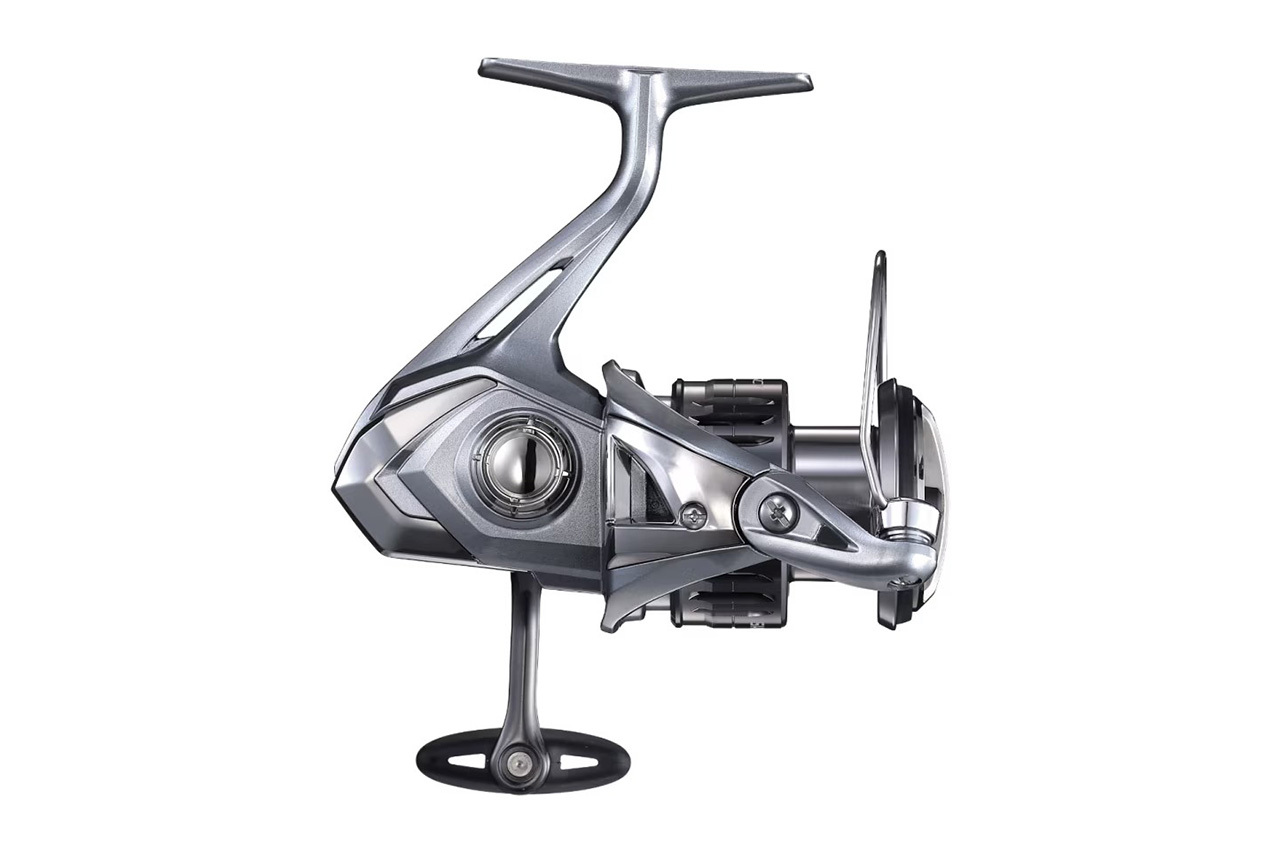 |【シマノ・DAIWA】編集部が選ぶコスパ最強モデルはコレ!釣りを始めたい方や、リーズナブルで高性能なリールを求めている方にオススメのリール4選!