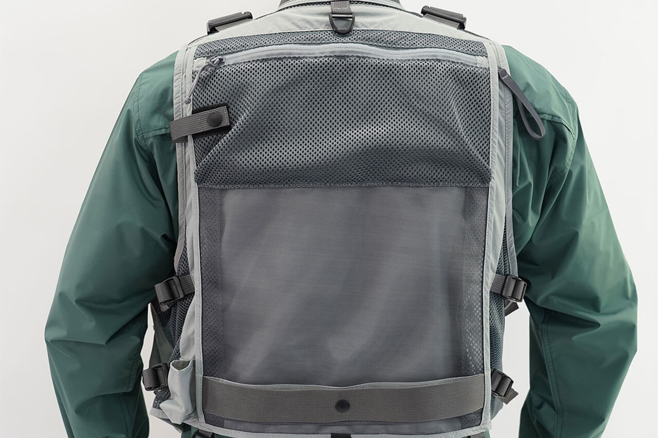 |「クマ対策も考慮ってマジか…」DAIWAから登場する“多機能ベスト”。渓流師必見の完成度に。