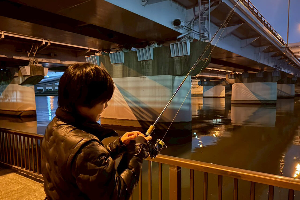 |コスパ良しの必殺ルアー!秋の東京湾攻略の奥の手投入でシーバスゲット!【週刊!東京湾シーバス情報】