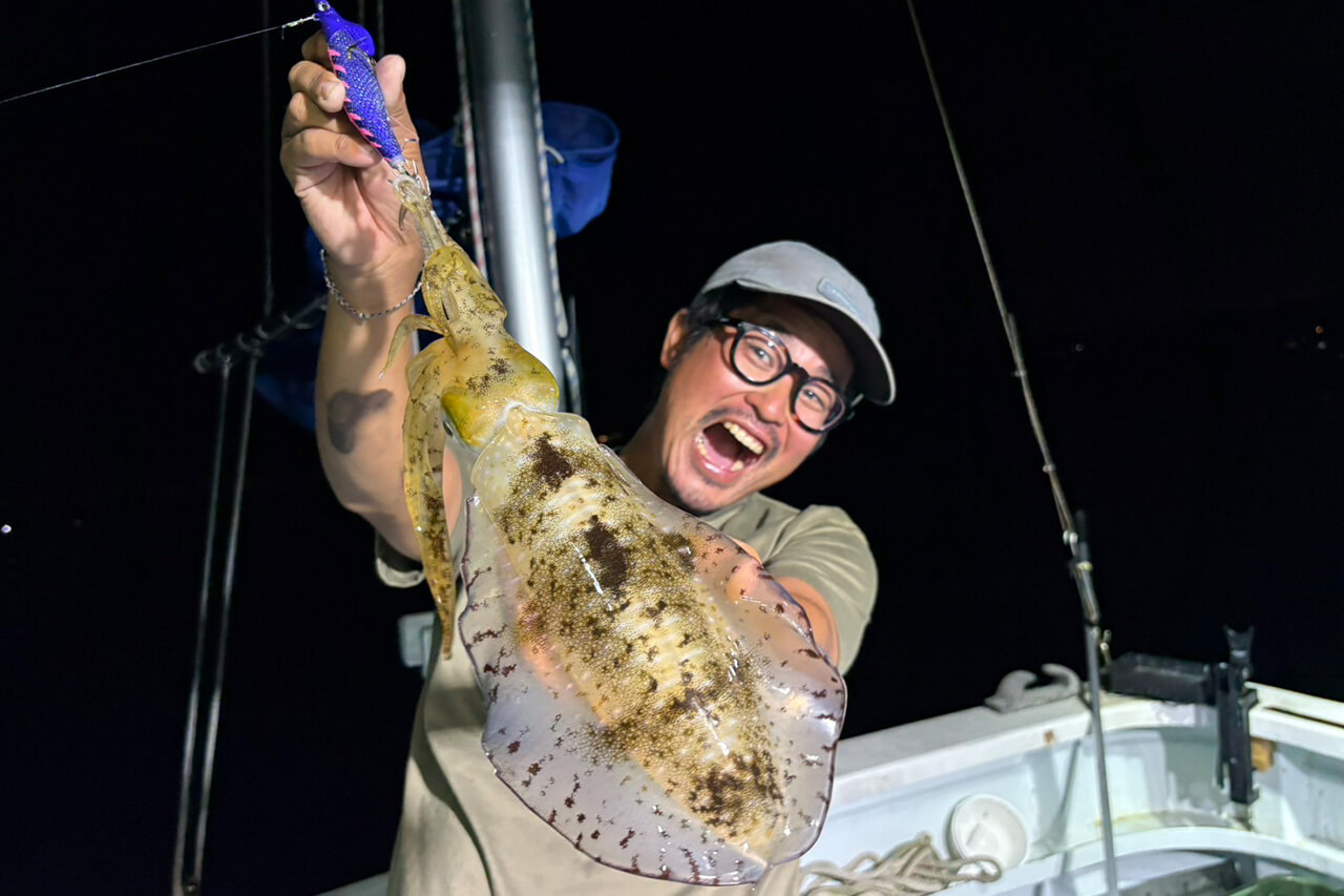 |【遊漁船のキャプテンが教える】潮を読んで釣果アップ! ティップエギングのすゝめ