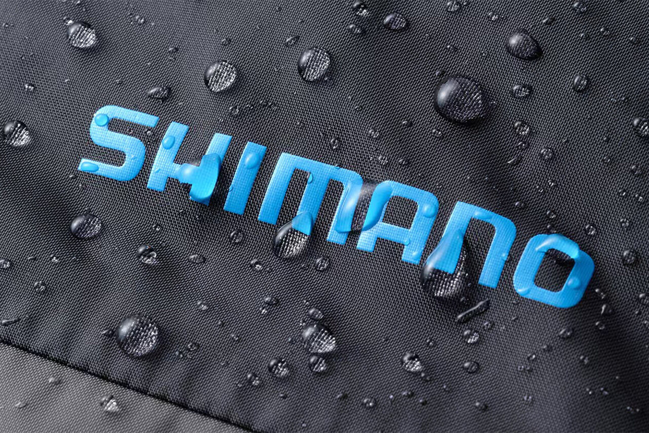 ｜シマノのこだわり防寒ウェアが登場。暖かさと動きやすさを両立、防水基準もクリアした『コスパ最強モデル』。