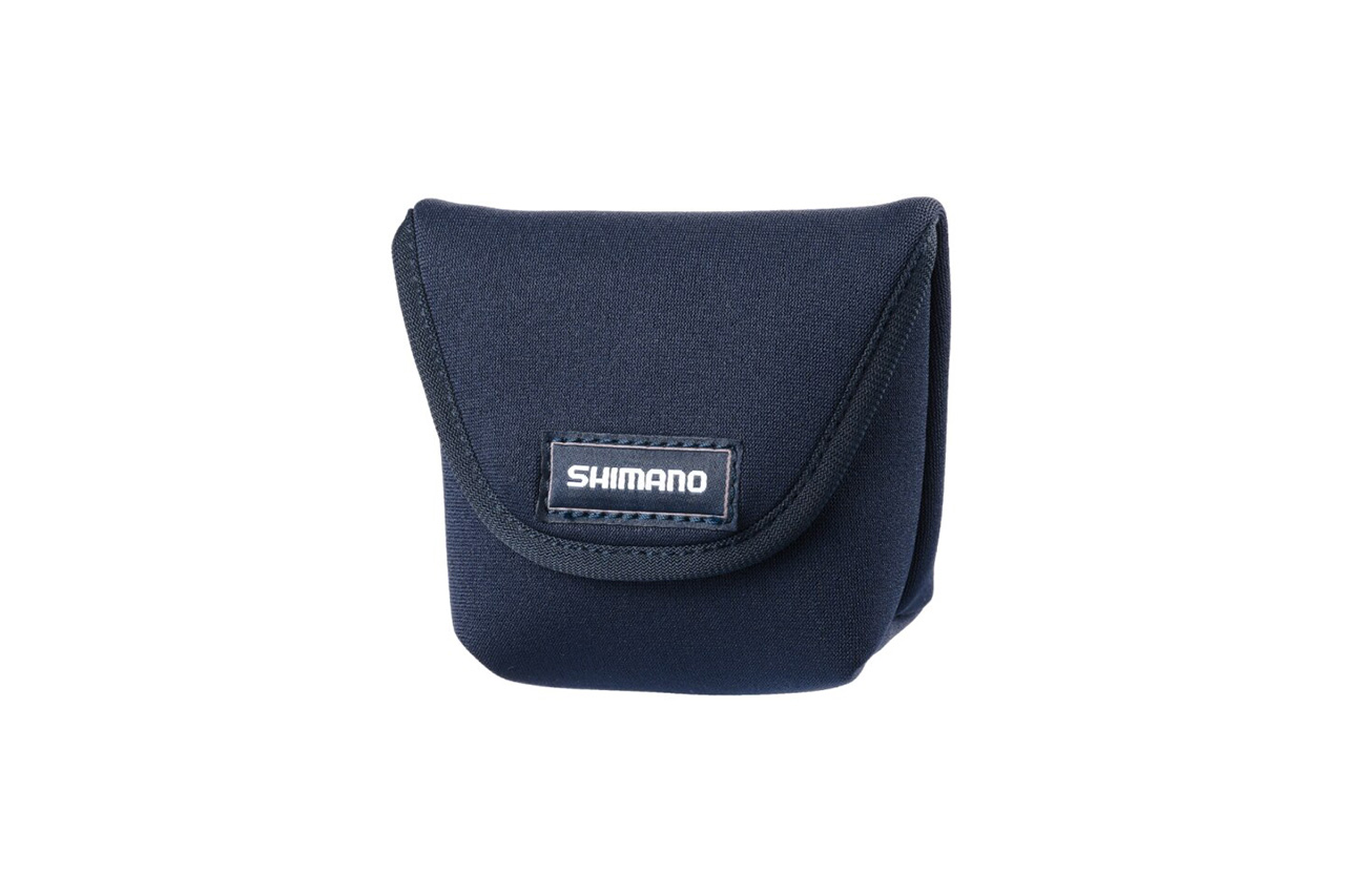 ｜あなたのスプールをしっかり守る。大手のシマノがこだわりを詰め込んだ『専用ケース』が登場。水を通さず、衝撃から保護する合成ゴム採用で持ち運びも安心。
