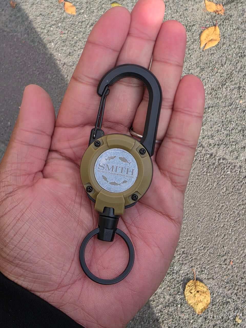 |【専門誌編集者がやっとみつけた】アウトドア小物を収納&使用を両立する「ピンピンオンリール」の最終回答!