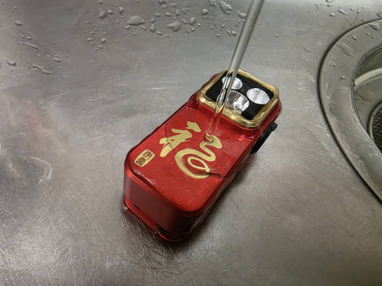 |【1ヵ月で900個以上売れた!】嬉しい「3要素」が揃った最強ミニライトを見つけた!屋外活動から災害対策もこれで安心!?