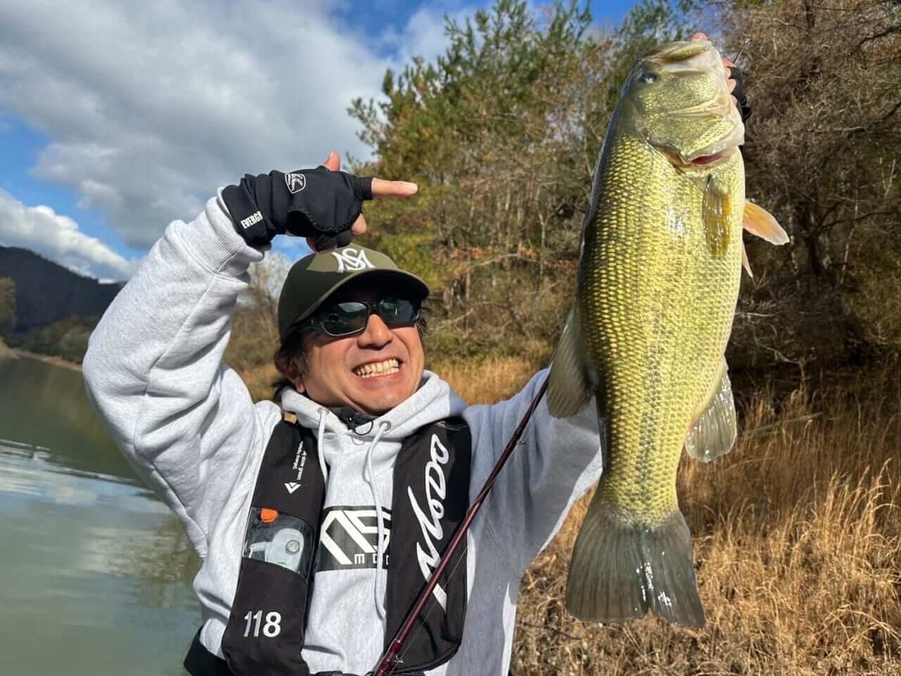 |『バス釣り上達100のヒント』CH.13「秋は巻き物ってほんとなの!?」【帰ってきた、シン・ネバギバ。】清水盛三、インタビュー連載!!