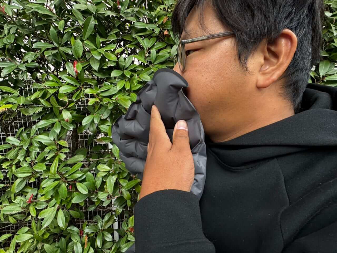 ｜【Amazonベストセラー！】ポケットサイズなのにお尻が幸せ！一瞬で膨らむフカフカクッション!!