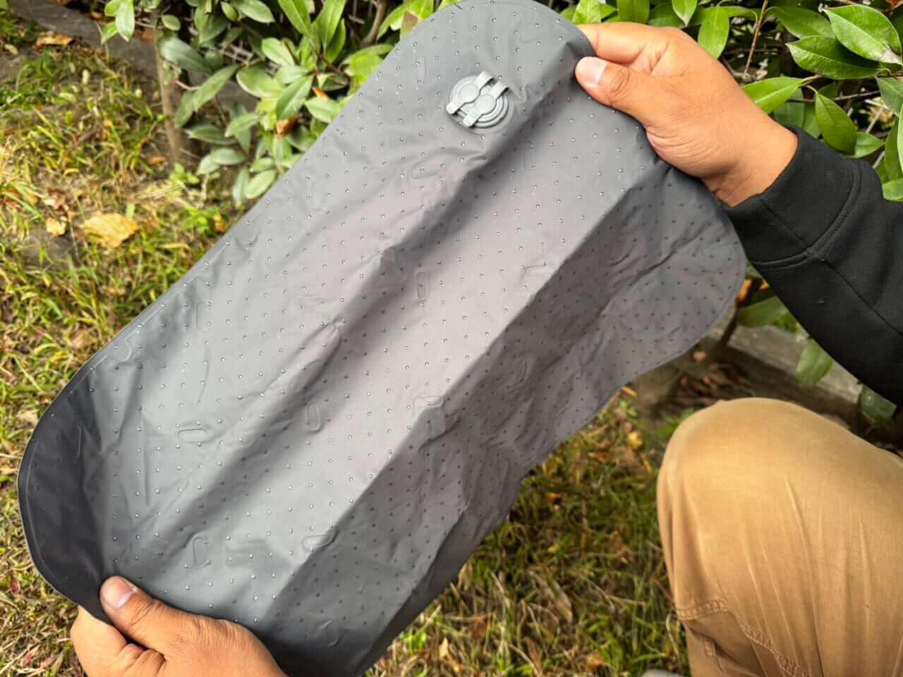 ｜【Amazonベストセラー！】ポケットサイズなのにお尻が幸せ！一瞬で膨らむフカフカクッション!!