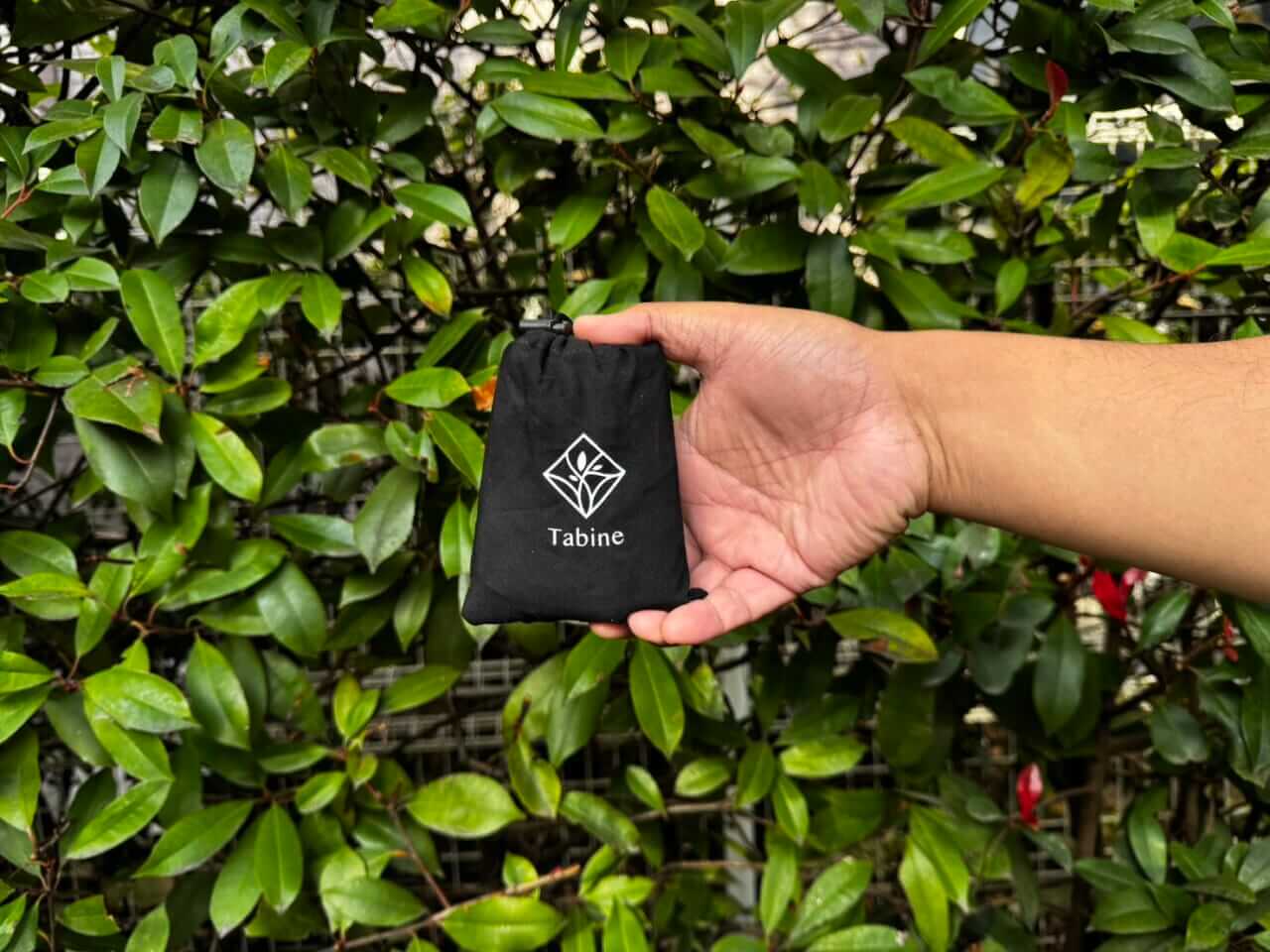 ｜【Amazonベストセラー！】ポケットサイズなのにお尻が幸せ！一瞬で膨らむフカフカクッション!!