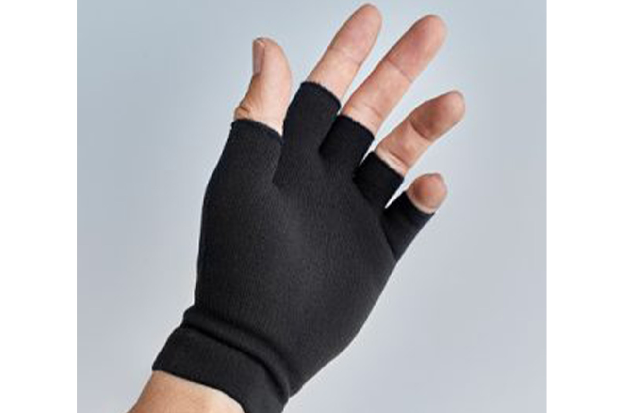 ｜【編集部が選ぶ】“寒くても釣りに行くあなたへ”。この冬使いたい、厳寒期を乗り越える釣り専用グローブ6選。秋冬新製品も。