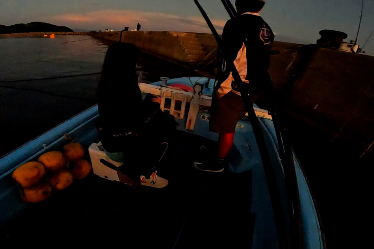 |「ネットにも情報がない」超穴場のエギングスポットで爆釣!? マル秘ポイントも公開しちゃいます…。