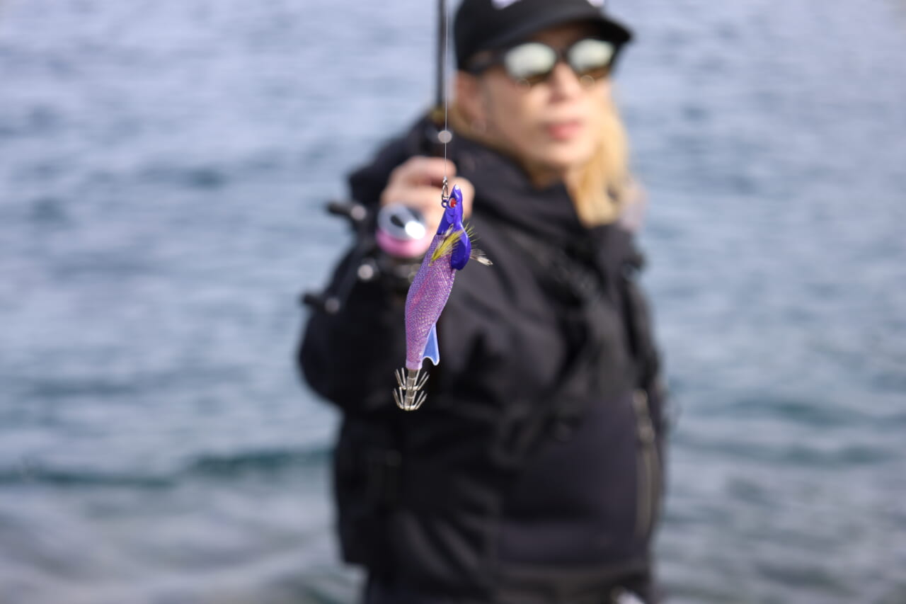 |【プロvs一般人アングラー】秋に“デカイカ出現”!? 湯川マサタカの『セフィアチャレンジ in 徳島県』。アウェイの地を攻略なるか…。