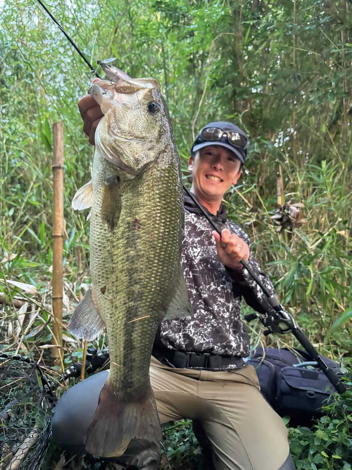 ｜事前情報一切なし。山口県の秘境に巨大ブラックバスが…⁉「思い通りにいかない…」