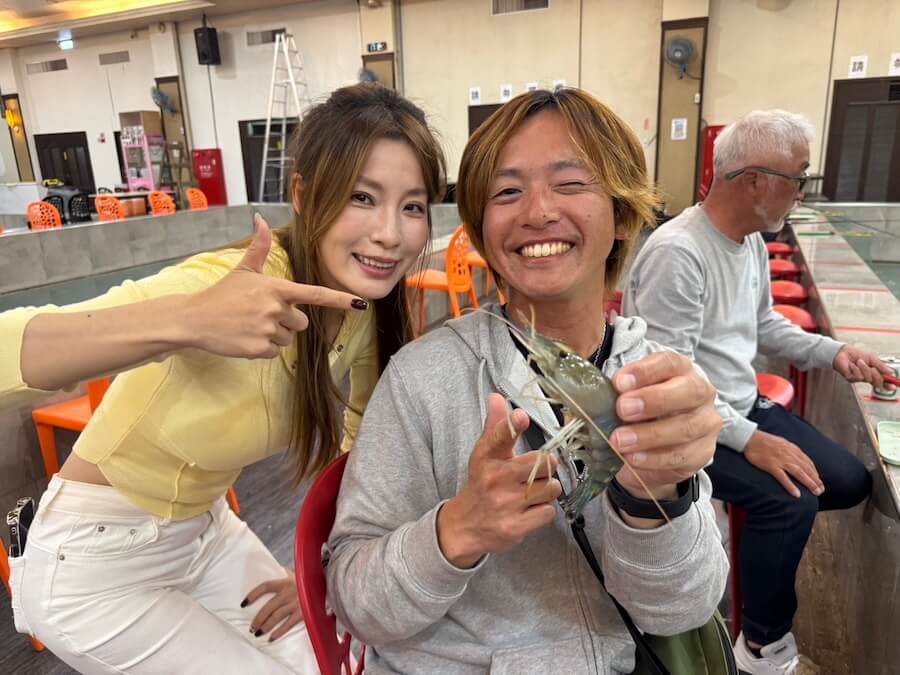|国は違っても釣りは釣り!釣りを通して異文化交流、何事も経験が大事。ルーシーとジャンミニは台湾でも超人気!