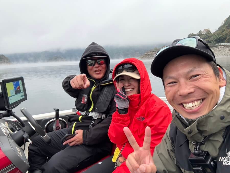 ｜「自分はカレー派です」冬のボート上で食べるカップラーメンは格別！そもそもチャンスが少ない季節、休憩も大事！
