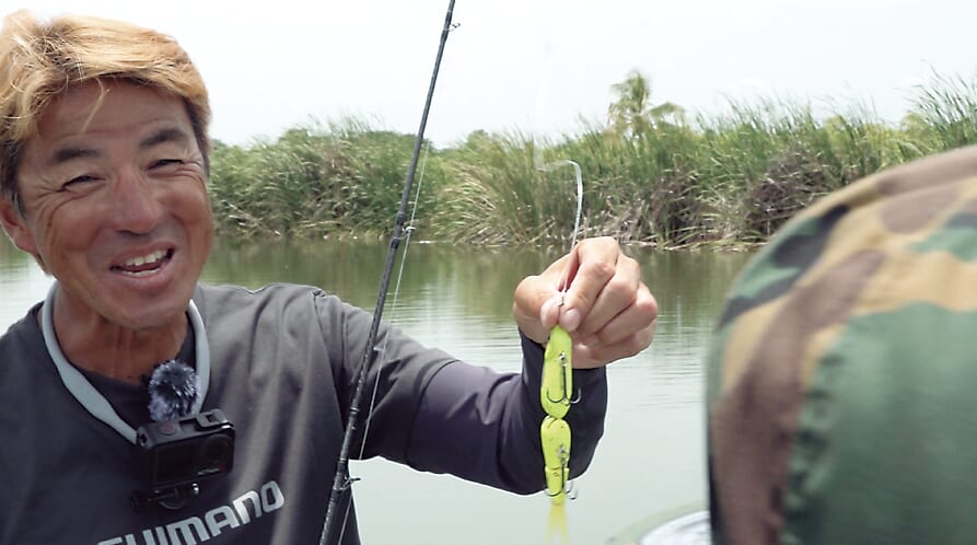 |【黒き宝石】自己記録更新なるか⁉奥田学がパックロッドで怪魚に挑む!!【相棒ロッドキャプチャーが大活躍!】