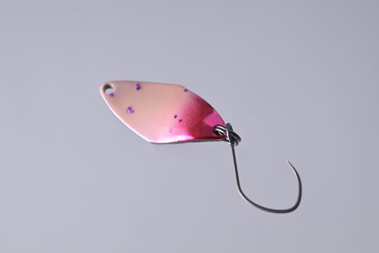 |キャンタ作ルアマガ鱒王オリカラ『鱒王マッディピンク』がシャースPに採用!