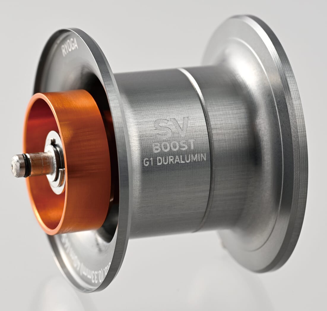 |【8年ぶりモデルチェンジ】やっぱりシルバーがカッコいい!「巻き」の真打”丸形”リール登場!!