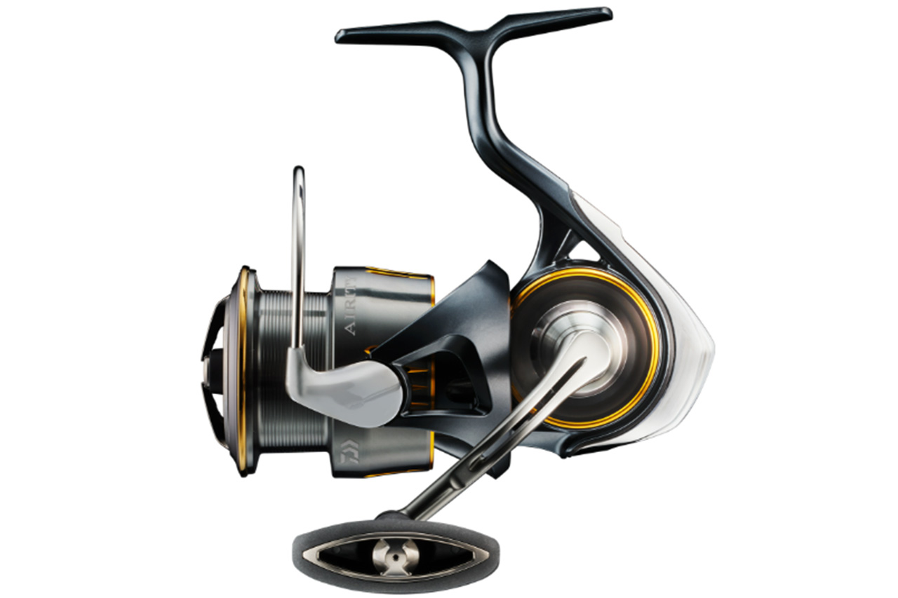 |「ボーナスが出た今なら…」シマノとDAIWAの『最新ハイエンドリール』5選。最高の使い心地で釣果アップに。