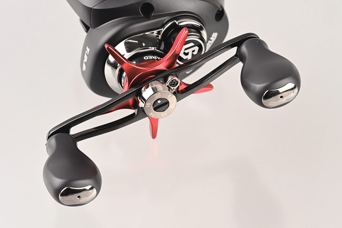 ｜スピニング並みのドラグ性能⁉世界初のダブルセラミックボールベアリング⁉ジーニアスプロジェクトの新型ベイトリールが本気すぎる！