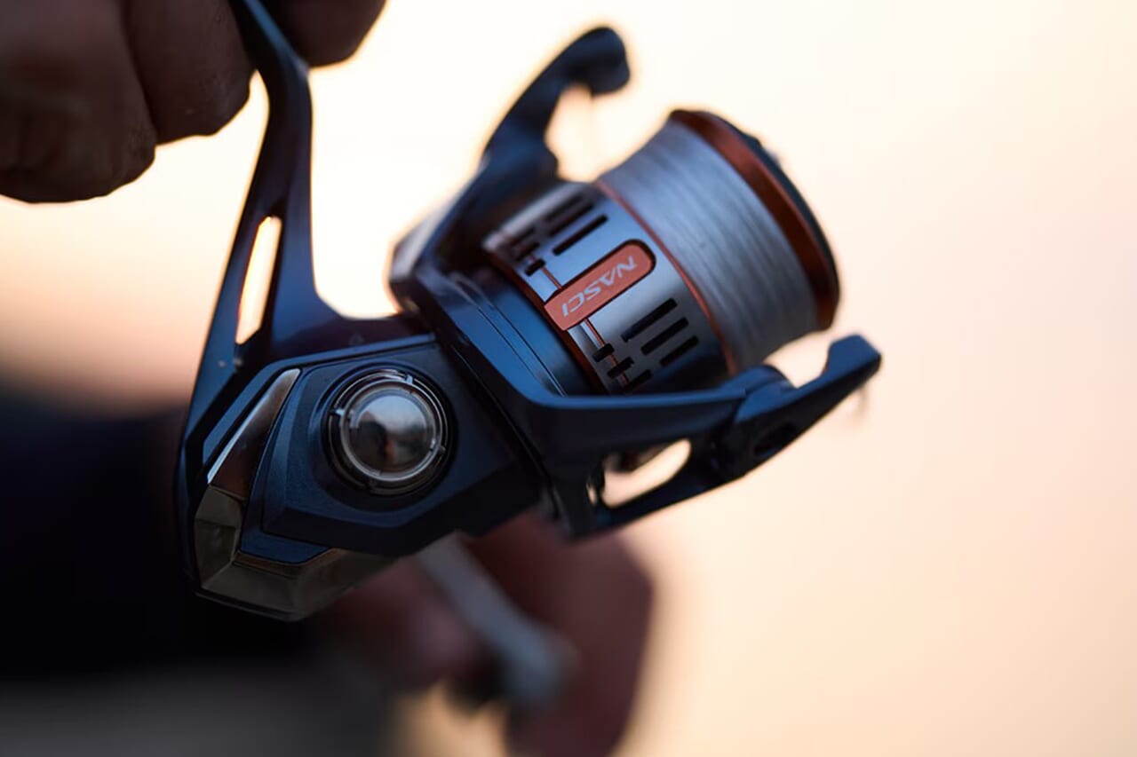 ｜シマノの『大人気リール』が“5年ぶりのフルモデルチェンジ”。1万円台なのに上位機種のテクノロジーを受け継いだハイコスパモデルに。気になる価格と発売日は？