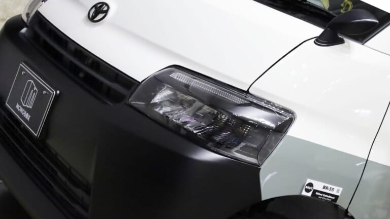 「これは欲しいわ」「もはや家じゃん」“街乗りサイズ”なのに『快適空間』。“住めるレベル”のトヨタ車が登場。