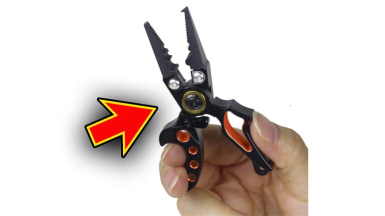 「予想以上だったわ」「このギア感がたまらない…」指先でつまめるサイズなのに『機能満載』なプライヤーが良すぎた件。