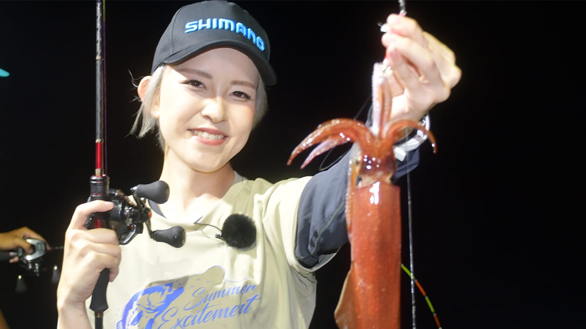 |「ドキドキ感がクセになる…」遊漁船で中乗りとして活躍する清水彩香が、ティップエギングの魅力を解説!