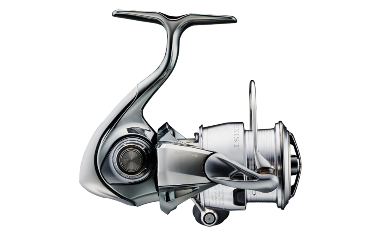 |「ボーナスが出た今なら…」シマノとDAIWAの『最新ハイエンドリール』5選。最高の使い心地で釣果アップに。
