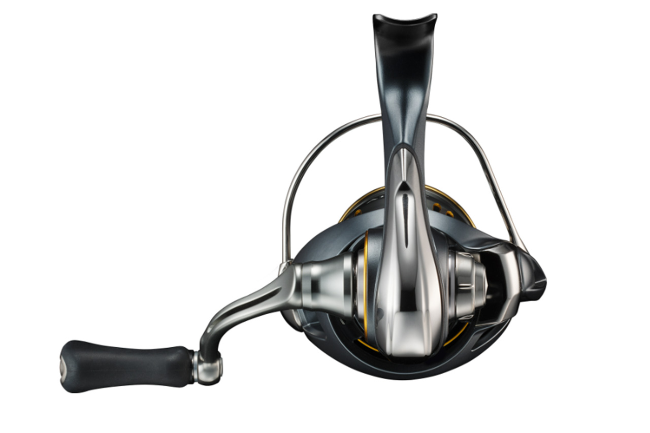 |「ボーナスが出た今なら…」シマノとDAIWAの『最新ハイエンドリール』5選。最高の使い心地で釣果アップに。