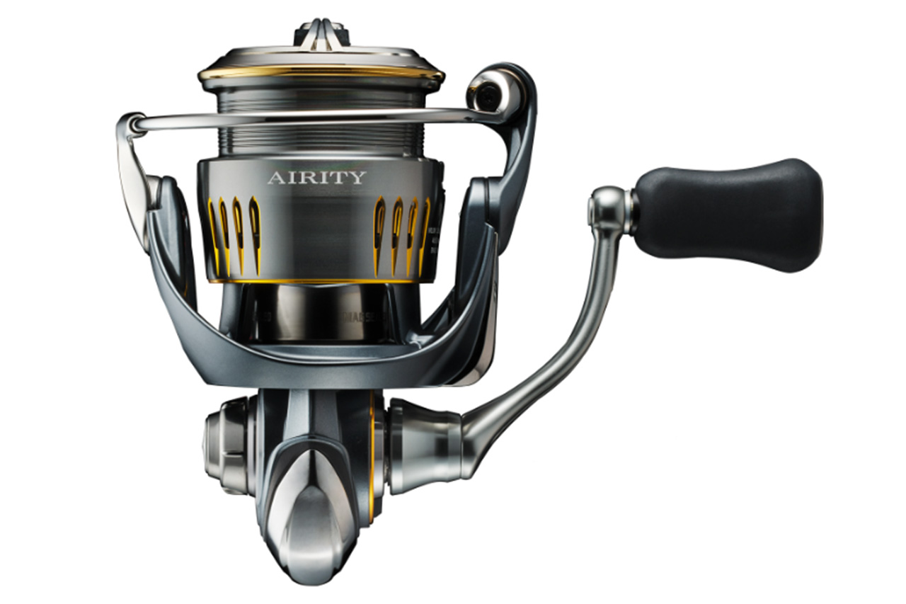 |「ボーナスが出た今なら…」シマノとDAIWAの『最新ハイエンドリール』5選。最高の使い心地で釣果アップに。