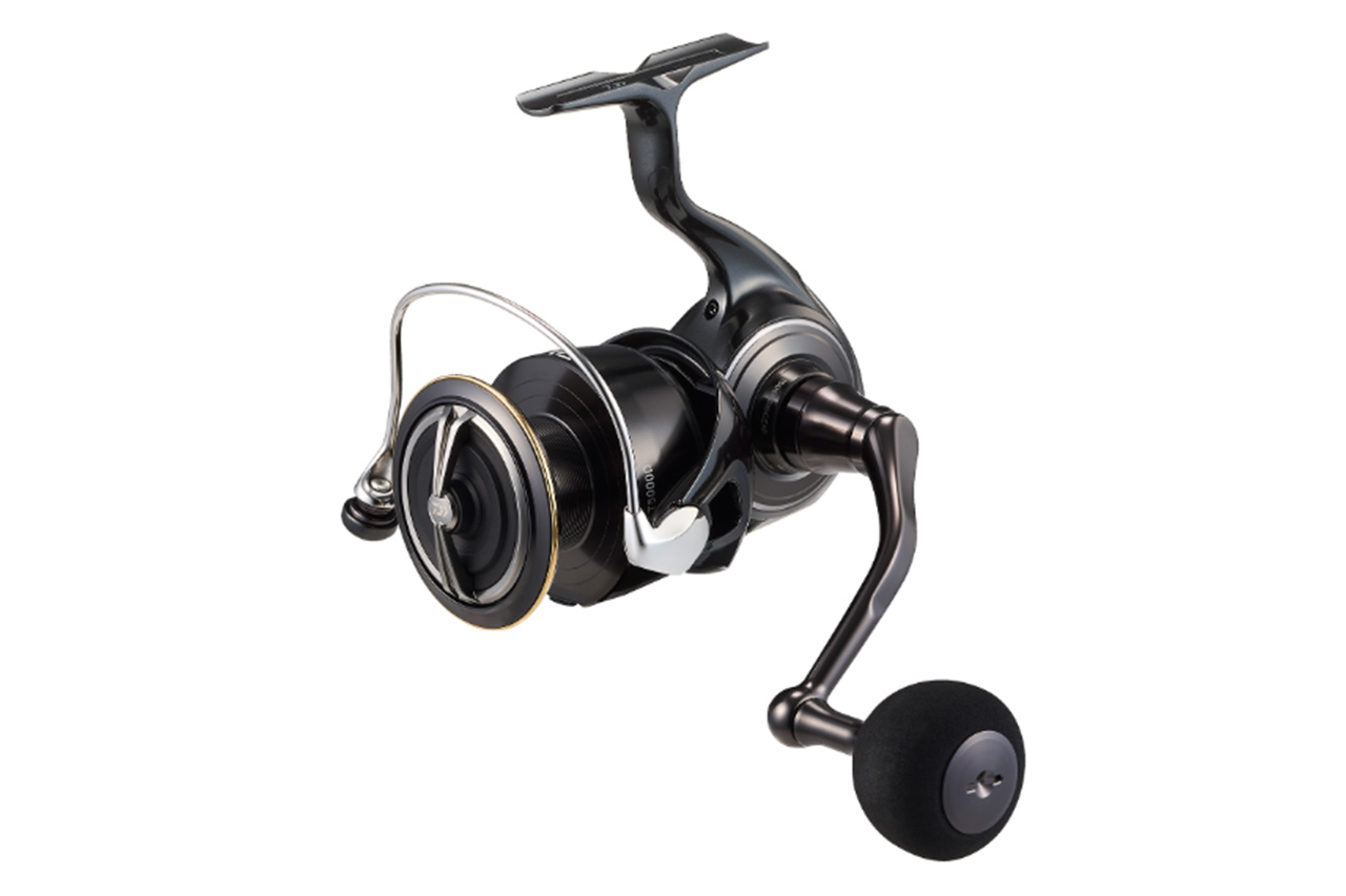 |DAIWAの“質実剛健”リールが10年ぶりにモデルチェンジ。エアドライブローターとフルアルミの組み合わせで軽快さと強さを両立した注目の1台に。