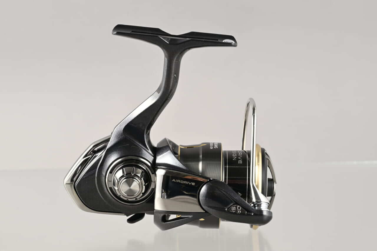 ｜5年ぶりのモデルチェンジ。DAIWAから待望の『26フリームス』が登場。エアドライブデザイン採用で価格以上のハイコスパリールに変貌。