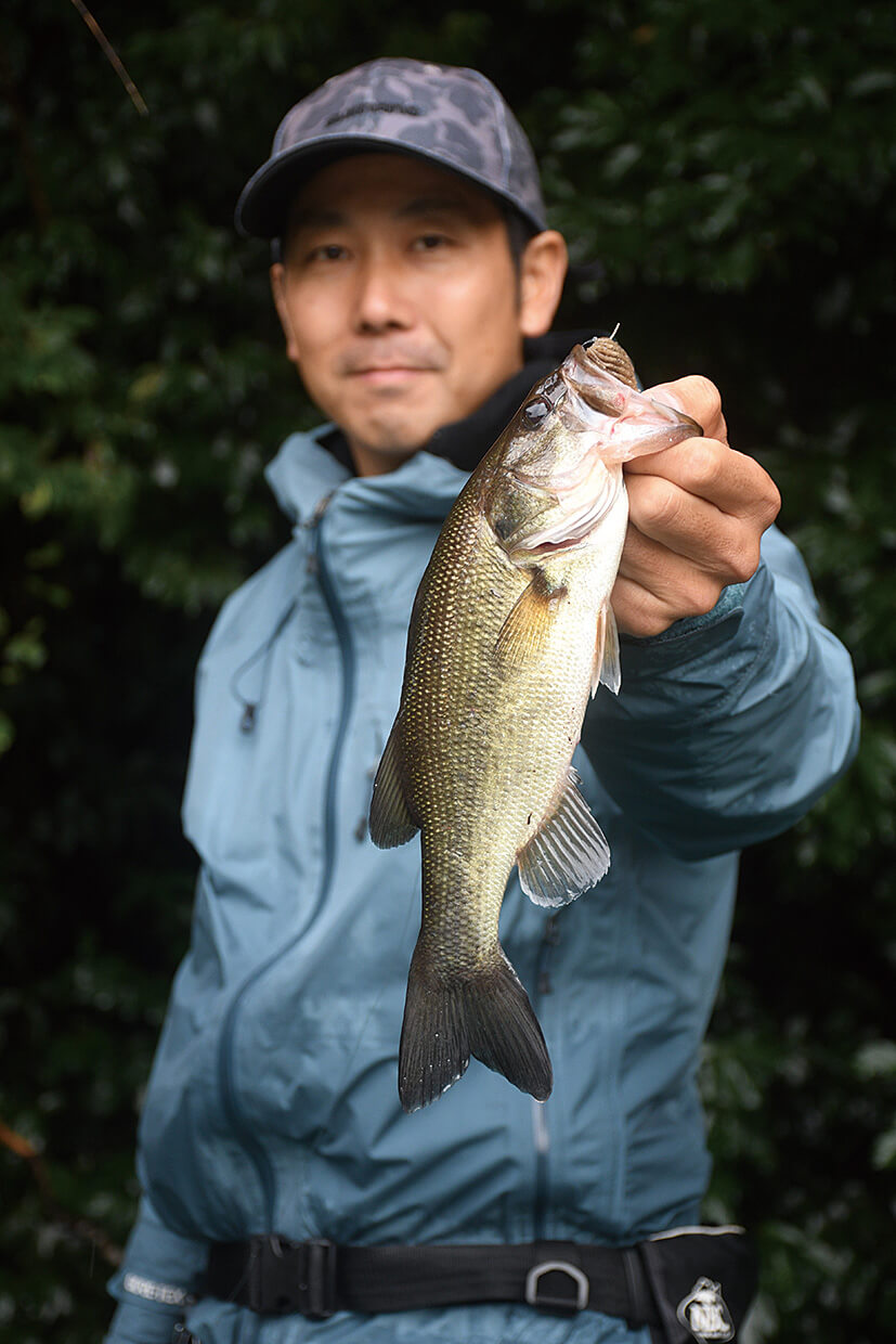 ｜亀山ダムで56cmのバスを釣れ！鬼畜すぎるお題にOVER31リアルトーナメント2025亀山戦優勝が挑む！