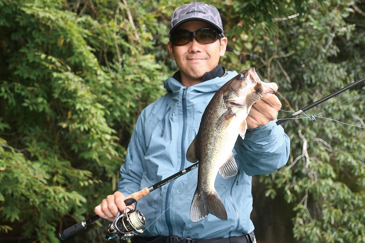 ｜亀山ダムで56cmのバスを釣れ！鬼畜すぎるお題にOVER31リアルトーナメント2025亀山戦優勝が挑む！