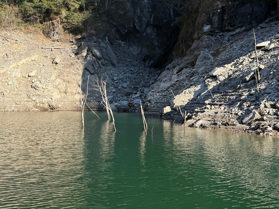 |「バイトが止まらずガブガブ状態」冬爆の二桁釣果!シンカーの重さを吟味することが、水中をしっかりイメージできる秘訣!