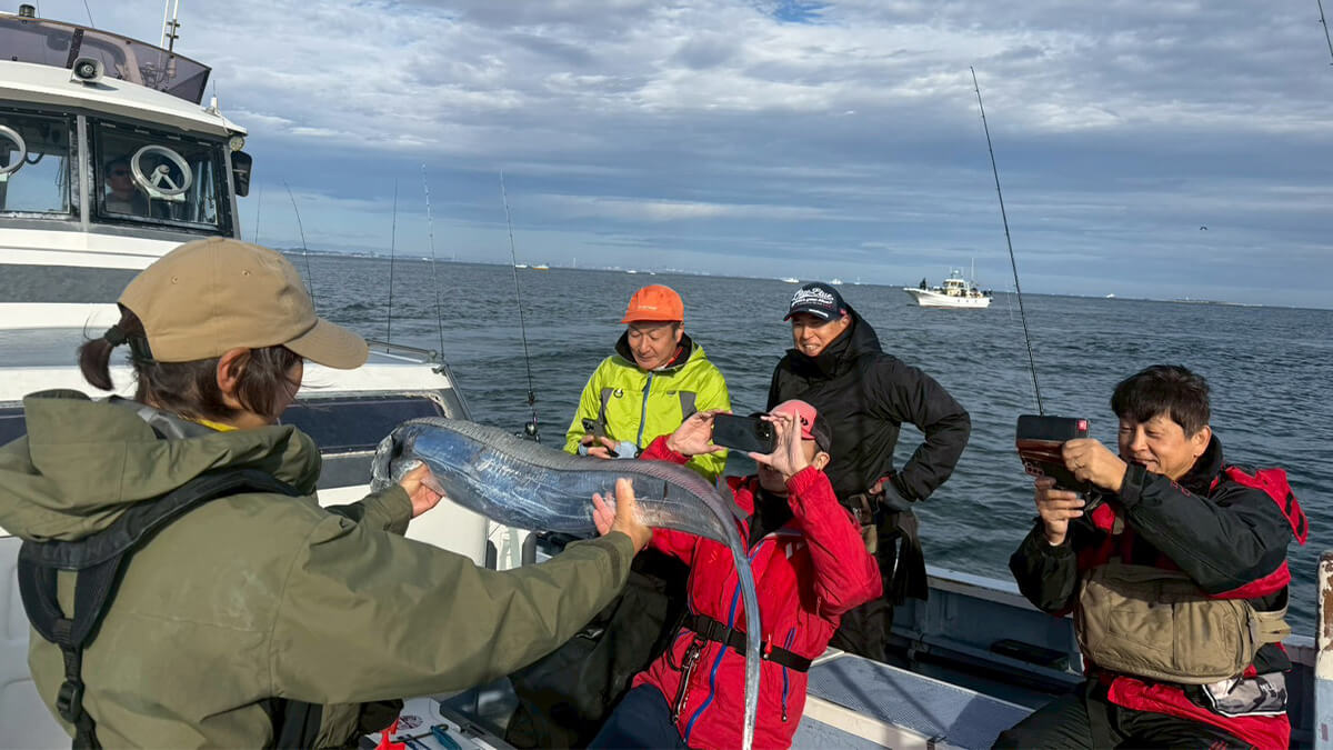 ｜【福島和可菜のLove Fishing】タチウオを釣りに行ったらまさかの『神龍（シェンロン）』降臨！