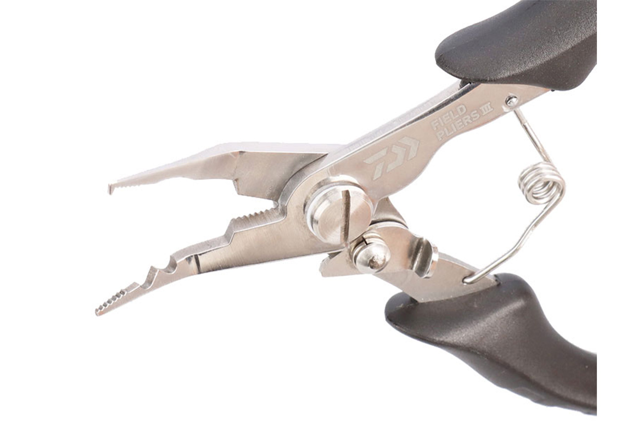 ｜DAIWAの”ハイコスパ”プライヤーがリニューアル。多機能なのに2000円台。圧倒的コスパで初心者からベテランまで使える逸品に。