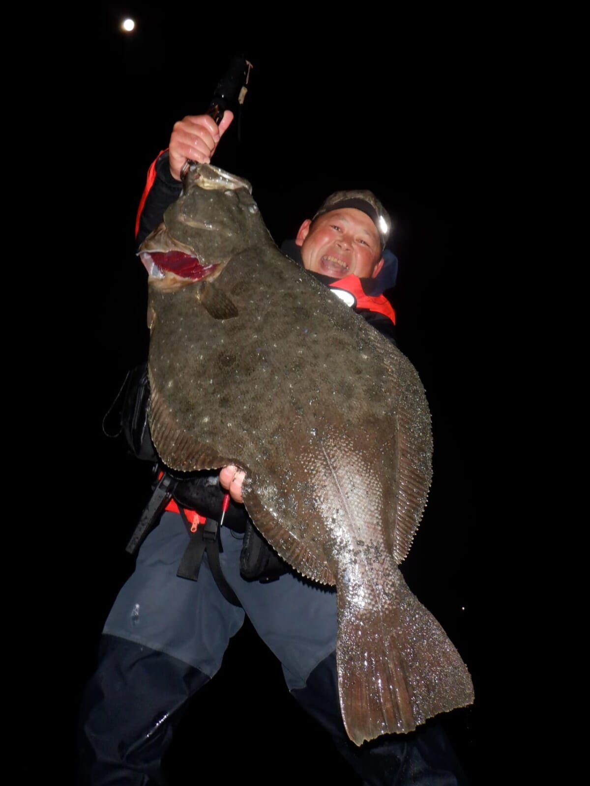 ｜【デカすぎるだろ…】アジングで88cmのヒラメが飛び出した＆冬のデカメバル狙いに「スプリットショットリグ」とは？【今日もいいチョーシ】