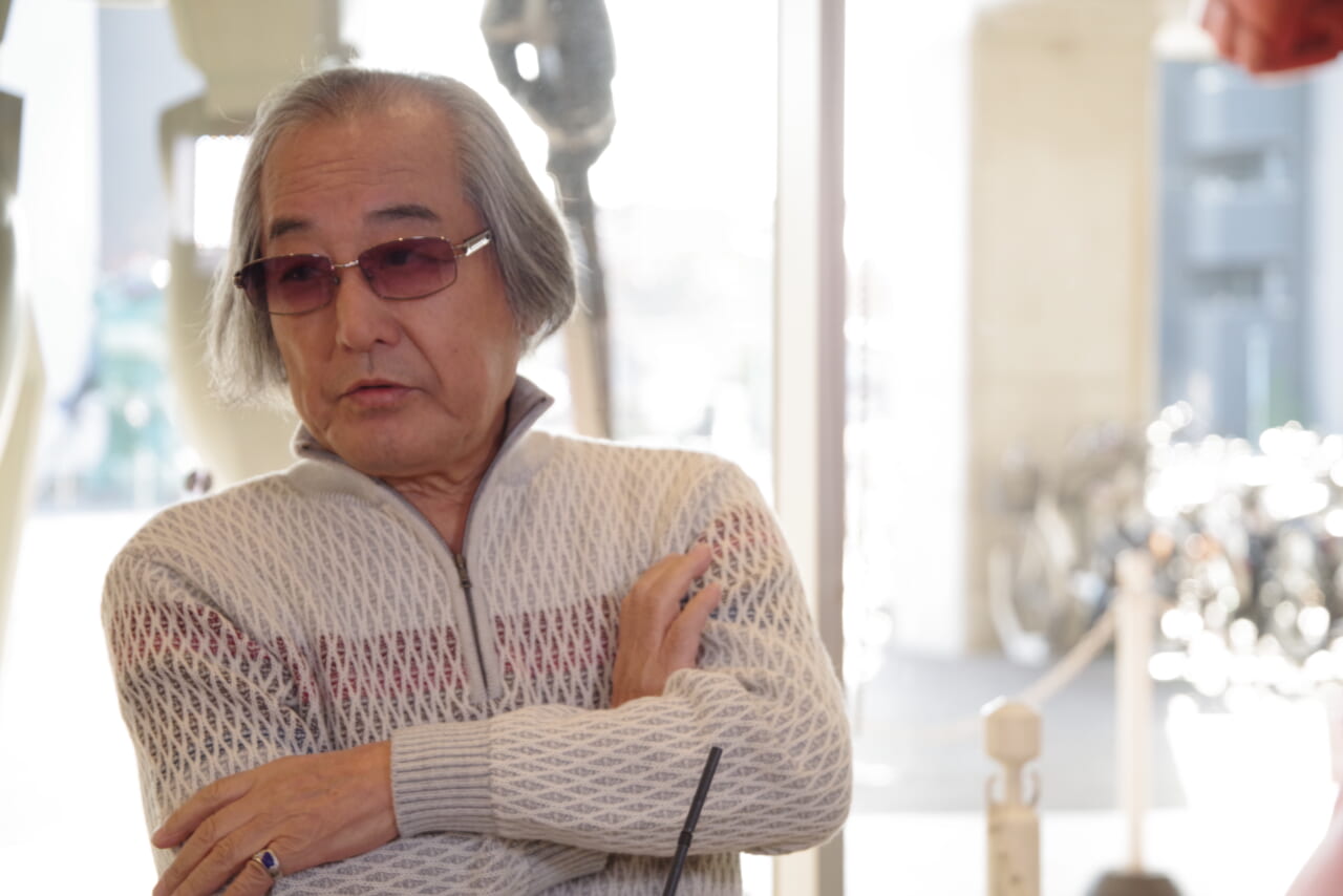 ｜【釣りフェスで現物をチェック！】ガンダム生みの親がルアーをデザイン！ヒロイックすぎるビジュアルに話題騒然!!