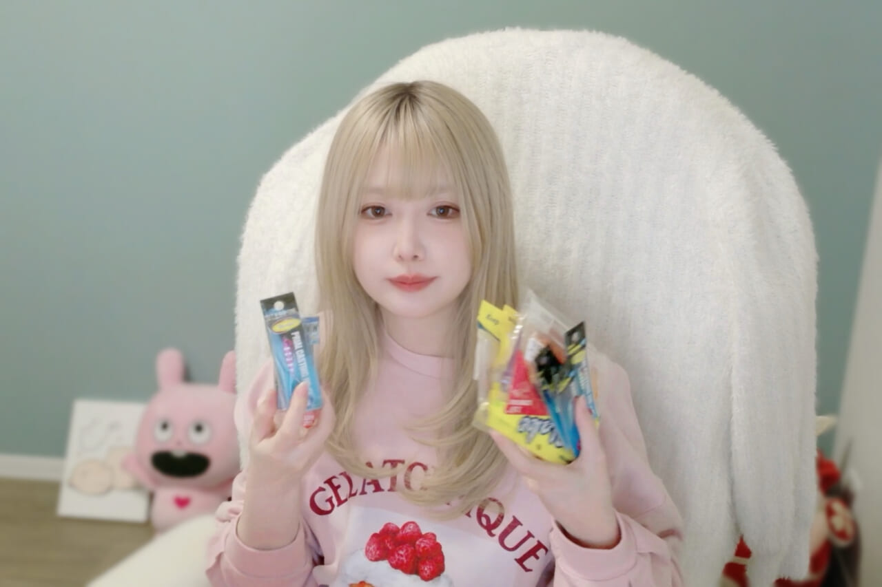 ｜「え、可愛い」釣りガールが『釣具福袋』を開封してみたら…。気になる中身がコチラ。「とっても楽しかったです！」