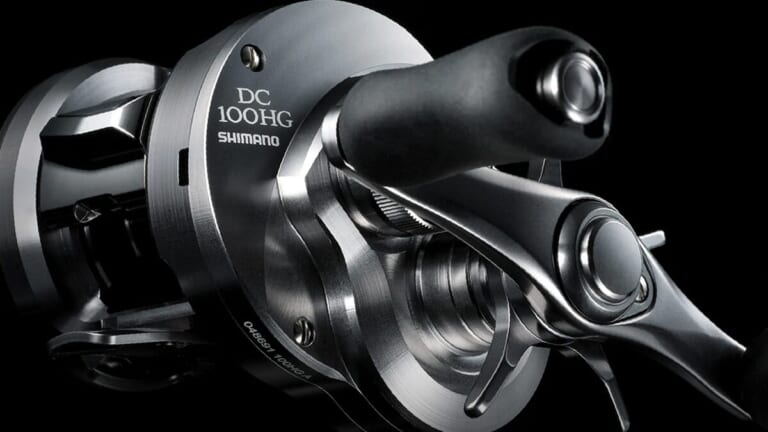 シマノから“コンクエスト史上最高”の「オールラウンダー」が登場。最新スプールとDCブレーキシステムにより、場所を選ばず性能を発揮するリールに。